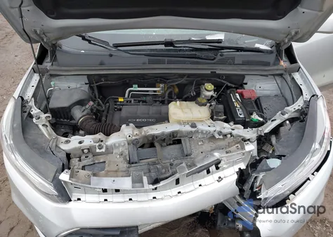 2019 Chevrolet Trax Lt z USA, uszkodzony, nr VIN KL7CJLSB2KB752782